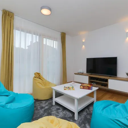 Bondi Vila Supetar